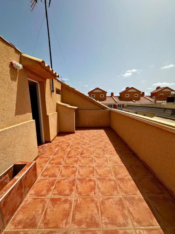 Chalet En La Mata A 50 Metros De La Playa Торевьиа Экстерьер фото