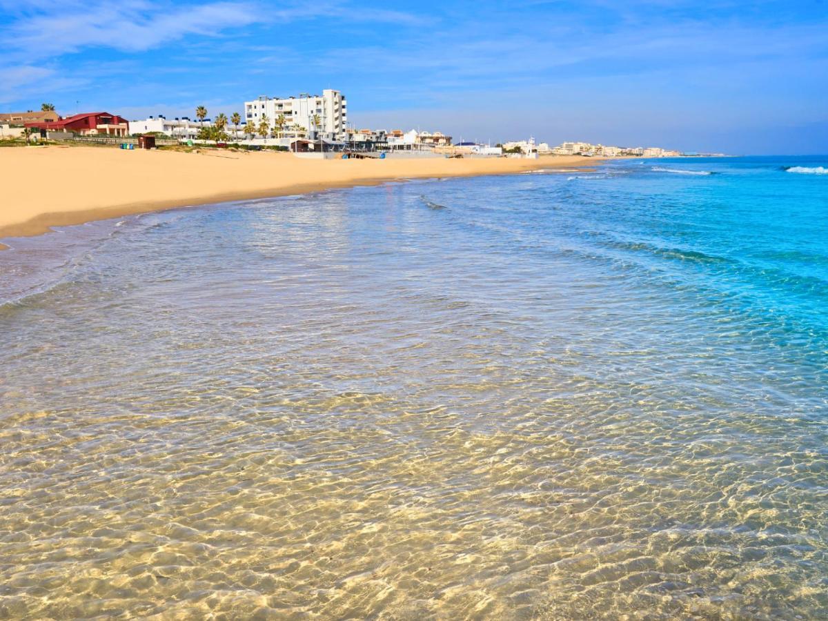 Chalet En La Mata A 50 Metros De La Playa Торевьиа Экстерьер фото