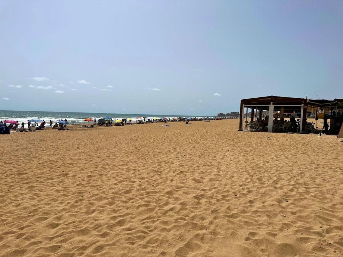 Chalet En La Mata A 50 Metros De La Playa Торевьиа Экстерьер фото